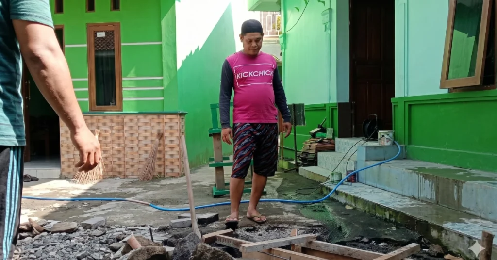 Dokumentasi Kegiatan Kerja Bakti Mushola
